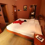Rex Otel Roma