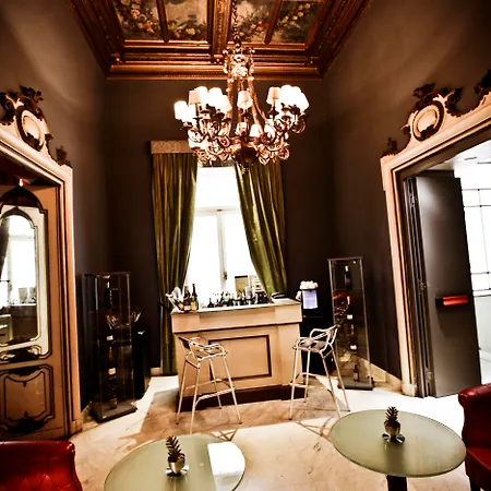 Rex Hotel 4*