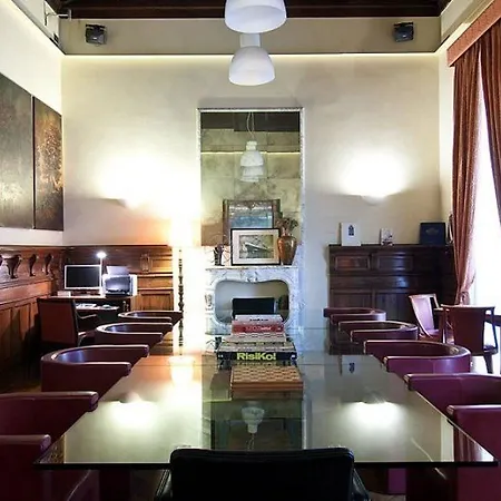 Rex Hotel 4*